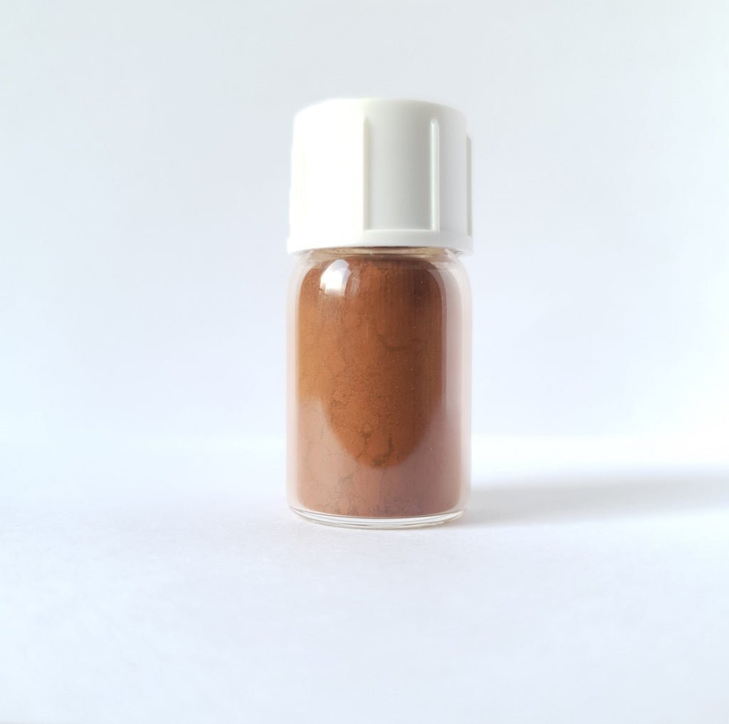 red isfahani ithmid kohl